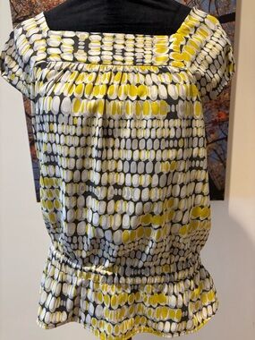The Limited Yellow Gray White Printed Blouse